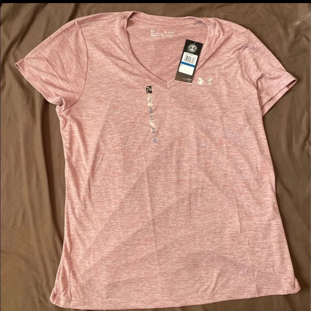Women’s under armour shirt